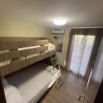 Deya نيكيتي
