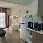 بيت للعطل Deya نيكيتي
