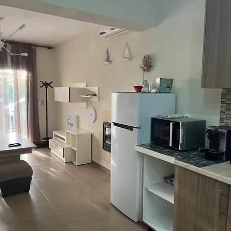 Holiday home Deya Nikiti (Sithonia)